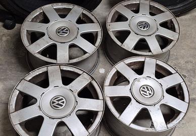 Cerchi in lega originali VW Passat 15" – usati