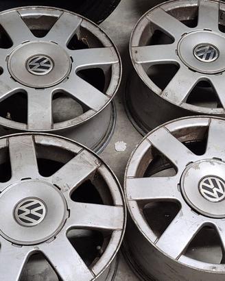 Cerchi in lega originali VW Passat 15" – usati