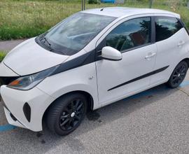 TOYOTA Aygo 2ª serie - 2014