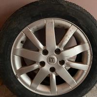 4 cerchi in lega renault 