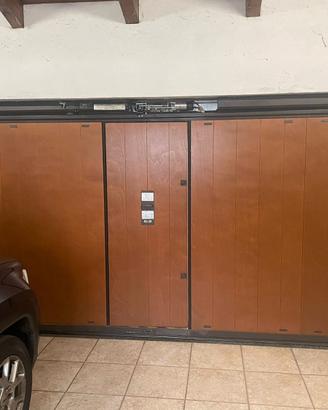 Porta basculante Silvelox