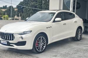 Maserati Levante 3.0 V6 250cv auto