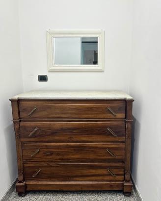 Comò inizio 1900 con marmo integro