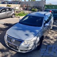 VW PASSAT VARIANT 3C5 2.0 TDI 140CV -ricambi