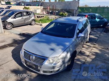 VW PASSAT VARIANT 3C5 2.0 TDI 140CV -ricambi