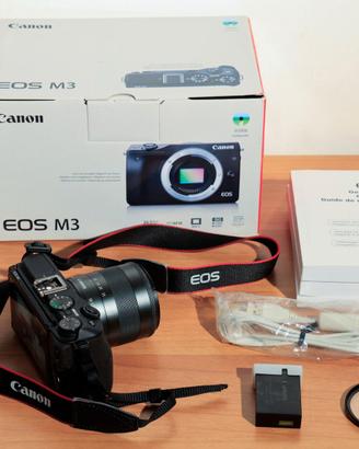 Canon M3 con zoom 18-55