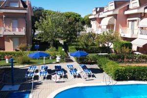 Trilocale/p.brescia/4 pax/250 dal mare/p.auto