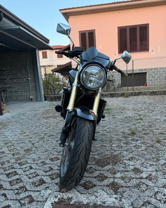 HORNET 600