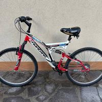 bicicletta mountain bike 26” con sospensioni