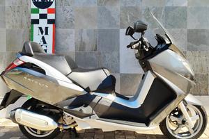 Peugeot Satelis 250 2012 23.000 KM - GARANZIA 12 M