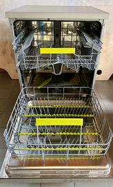 Lavastoviglie SMEG colore acciaio