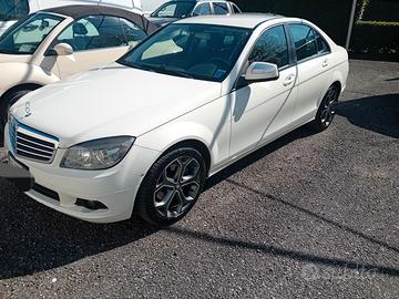 Mercedes 220 cdi 170 cv Berlina 5 porte