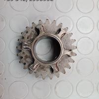 INGRANAGGIO Z25 YAMAHA R1 2002 2003 YZF