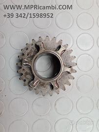 INGRANAGGIO Z25 YAMAHA R1 2002 2003 YZF