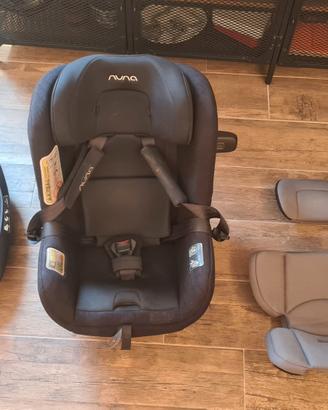 Base isofix e seggiolone auto