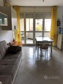 Miniappartamento con terrazzo zona San Donato