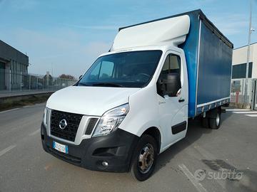 Nissan NV 400 con sponda scaricatrice euro 6