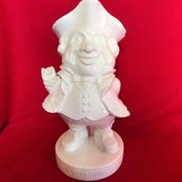 Gianduia statua in ceramica della Caffarel