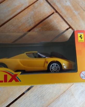 FERRARI ENZO SHELL HELIX HOTWHEELS 1:38