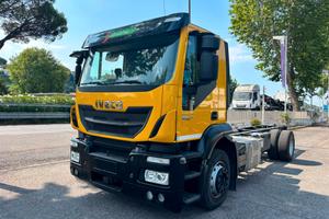 Iveco stralis 190S330 cambio manuale motore euro 6