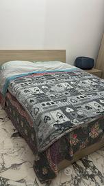 CAMERA DA LETTO CON LETTO A CONTENITORE