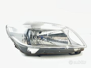 FARO ANTERIORE DESTRO SKODA Fabia Berlina 2° Seri