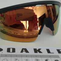 OAKLEY 