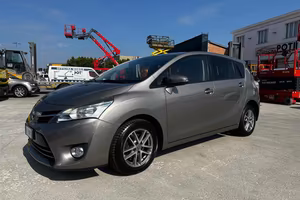 TOYOTA Verso 1.6 D-4D Style OK NEOPATENTATO