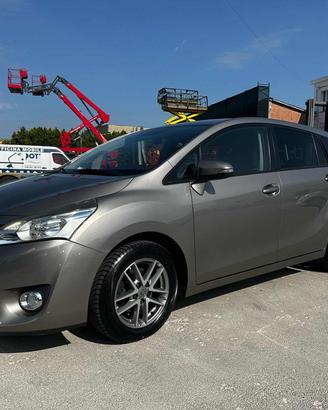 TOYOTA Verso 1.6 D-4D Style OK NEOPATENTATO