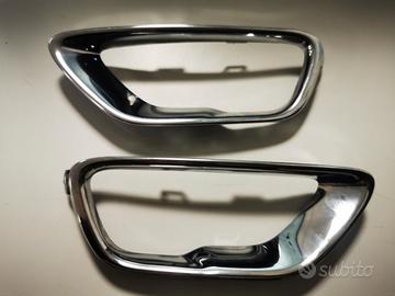 cornici fendinebbia Grand Cherokee wk2