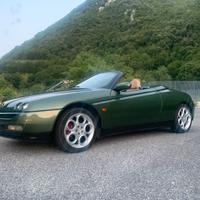 Alfa Romeo spider 916
