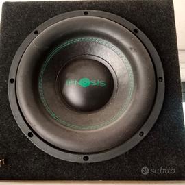 Subwoofer auto