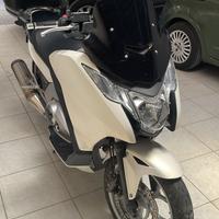 Honda integra 700