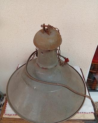 Lampada industriale vintage