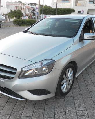 MERCEDES A200 CDI PREMIUM FULL OPTIONAL