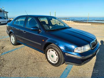 Skoda Octavia 1900 TDI del 99 a 1500€