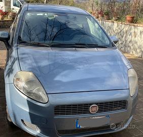 FIAT Grande Punto - 2009