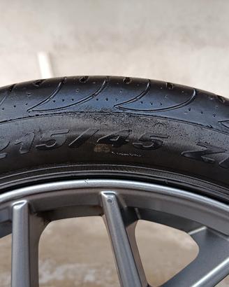 gomme semi nuove 215/45/17