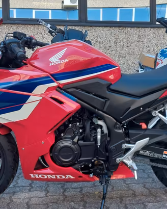 Honda CBR 500 R E-Clutch
