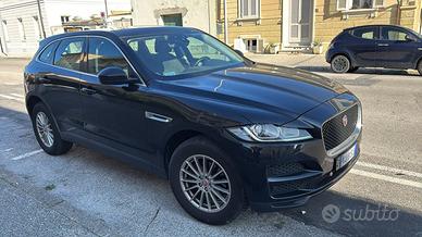 Jaguar F-Pace 2.0 D 180 CV AWD aut. Prestige