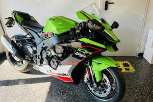 Kawasaki Ninja 1000 ZX-10R BASE MOTO PERFETTA PARI