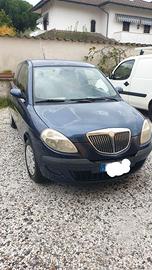 Lancia Y. Anno 2005. 73000km