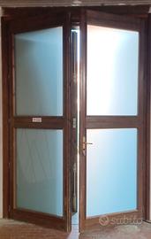 Porta finestra di grandi dimensioni