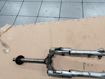 forcella Aprilia scarabeo 250 anni 2003 06