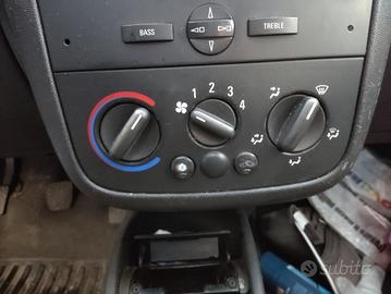 Comandi riscaldamento OPEL COMBO del 2007