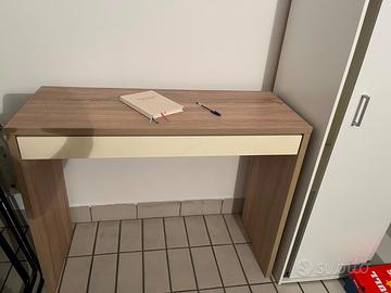 Scrivania compatta con cassetto – 100 x 40 cm