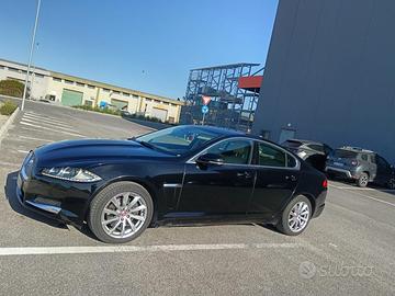 Jaguar xf 2.2 200cv
