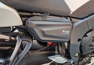 borsa triangolare per moto