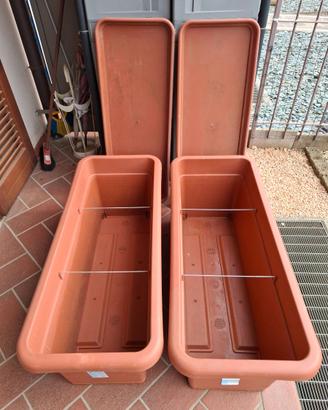 Fioriere con sottovaso