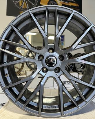 Cerchi Mercedes raggio 18 NUOVI cod.7832